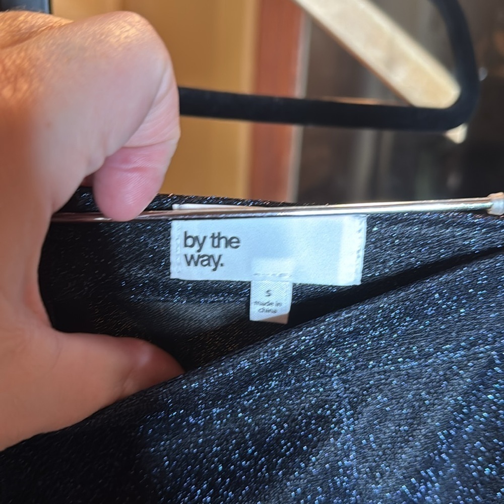 NWOT By The Way Revolve Navy Sparkle Side Stripe Pants Small Athleisure - Picture 7 of 10